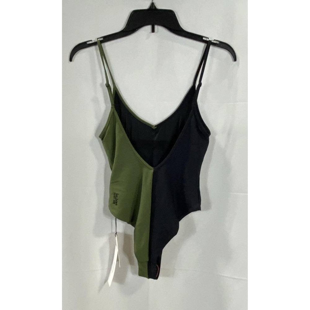 les girls les boys Two-Tone Ribbed One-Piece Swimsuit Uber Outfitters  V-neck